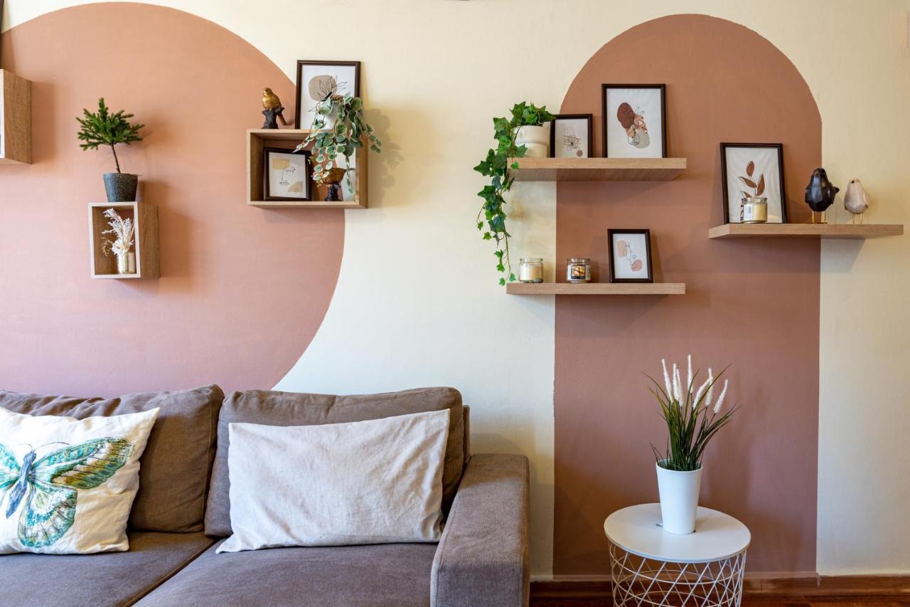 Celine'S 2 Bedrooms Apartment In Larnaca Center Dış mekan fotoğraf